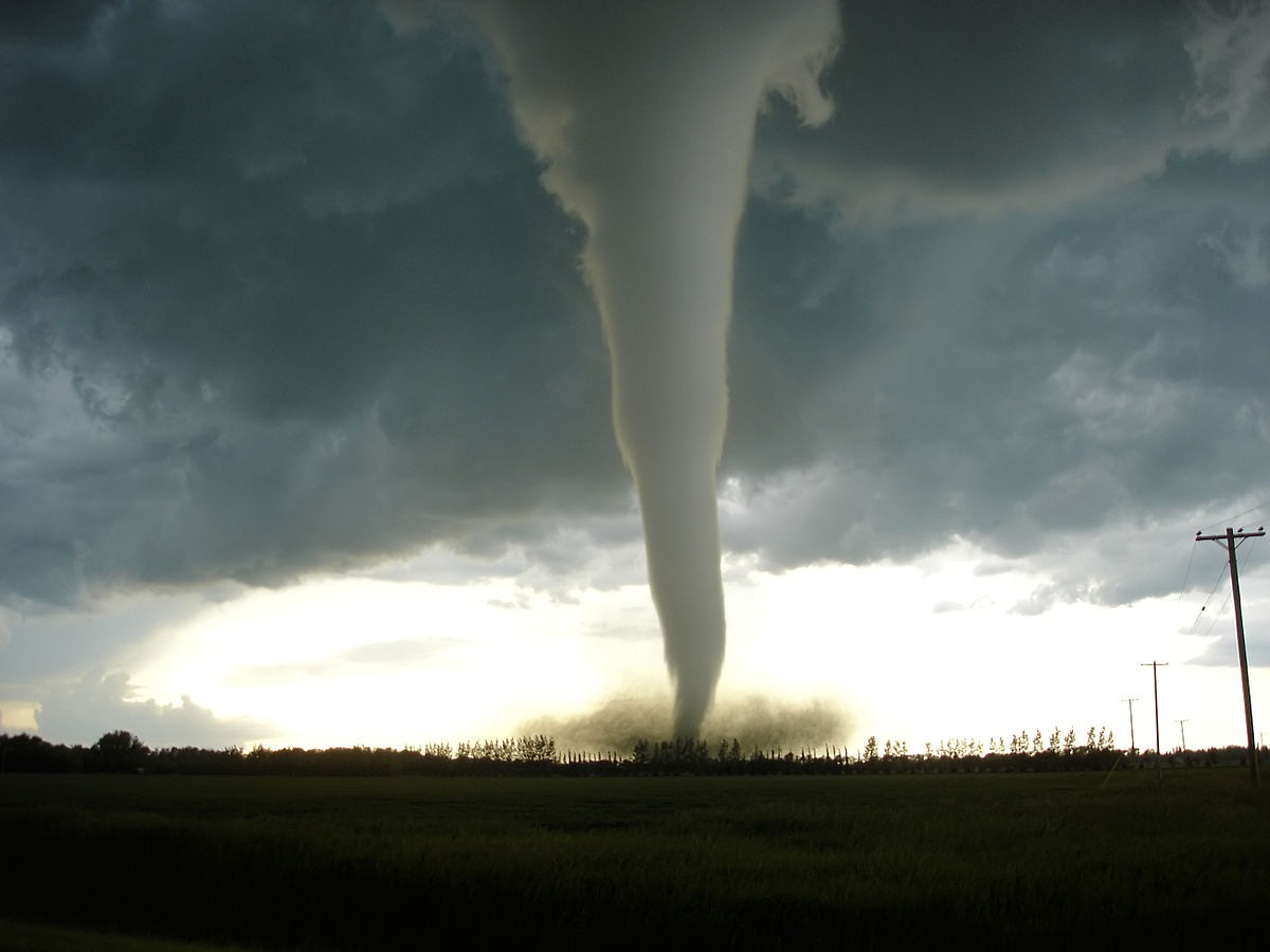 Šta je Tornado? Kako se tornado formira?