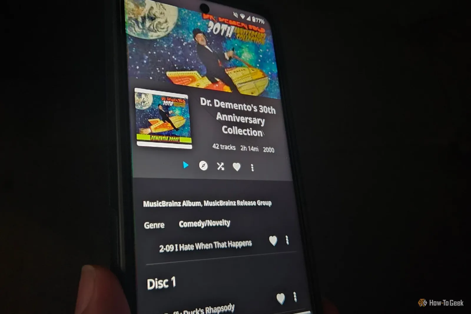 Prikaz reprodukcije muzike preko Jellyfin aplikacije na telefonu.