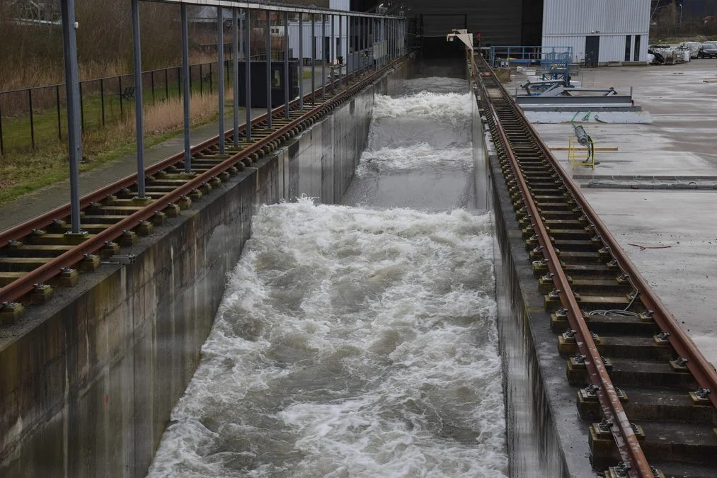 Valovi u postrojenju Delta Flume