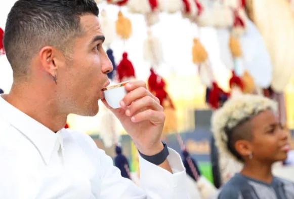 Ronaldo predivnim potezom zaslužio veliko poštovanje : Poslao avion pomoći za Tursku i Siriju
