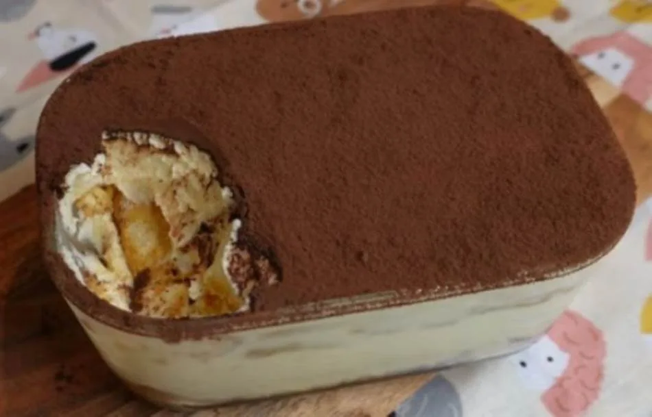 UZ OVAJ RECEPT SVAKO MOŽE DA SPREMI TIRAMISU: Poslastičarsko savršenstvo za koje vam treba 10 minuta