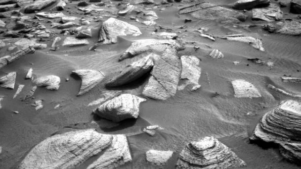 NASA-in rover snimio vrlo popularan znak na Marsu: Šta će reći fanovi “Zvjezdanih staza”