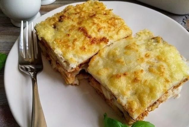 LAŽNE LAZANJE SA PALAČINKAMA