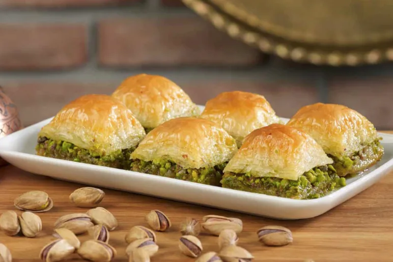 Želite li za Bajram spremiti baklavu sa duplo manje kalorija? Popularni bh. nutricionista ima sjajno rješenje…