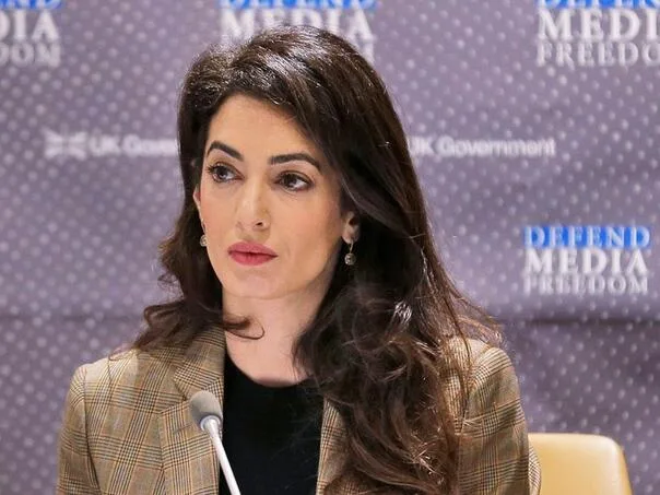 Preokret nakon kritika : Razotkrivena pohvalna uloga Amal Clooney u procesu protiv Netanyahua i lidera Hamas