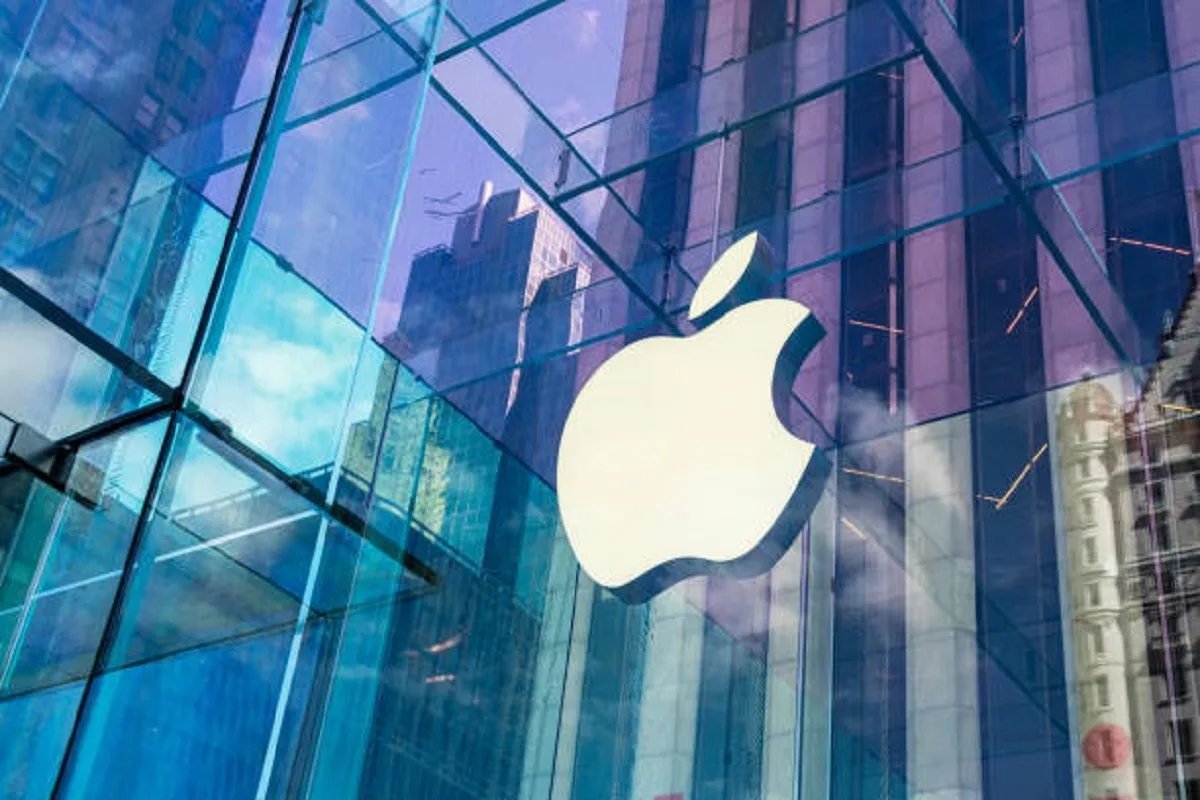 Apple izbacuje USB-C kabl iz kutije
