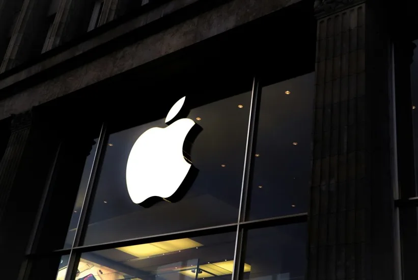 Apple bi mogao lansirati prsten koji će biti konkurencija Samsungu