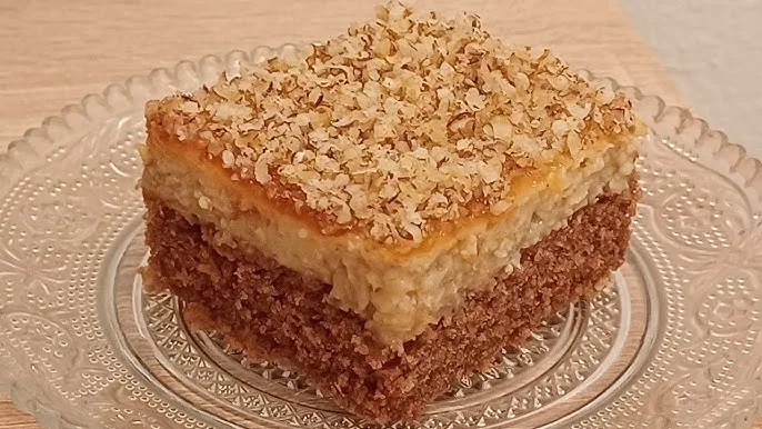 KOLAČ SA KARAMELOM I ORASIMA! Topi se u ustima. Bićete zadivljeni!