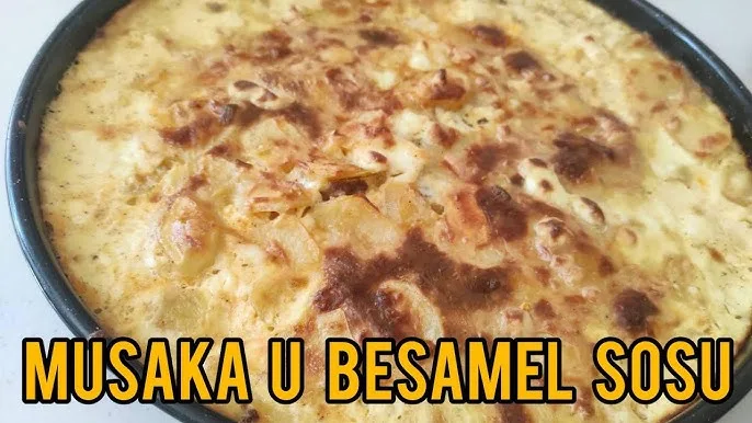 Musaka sa Bešamelom – Jedini Recept Koji Vam Treba!