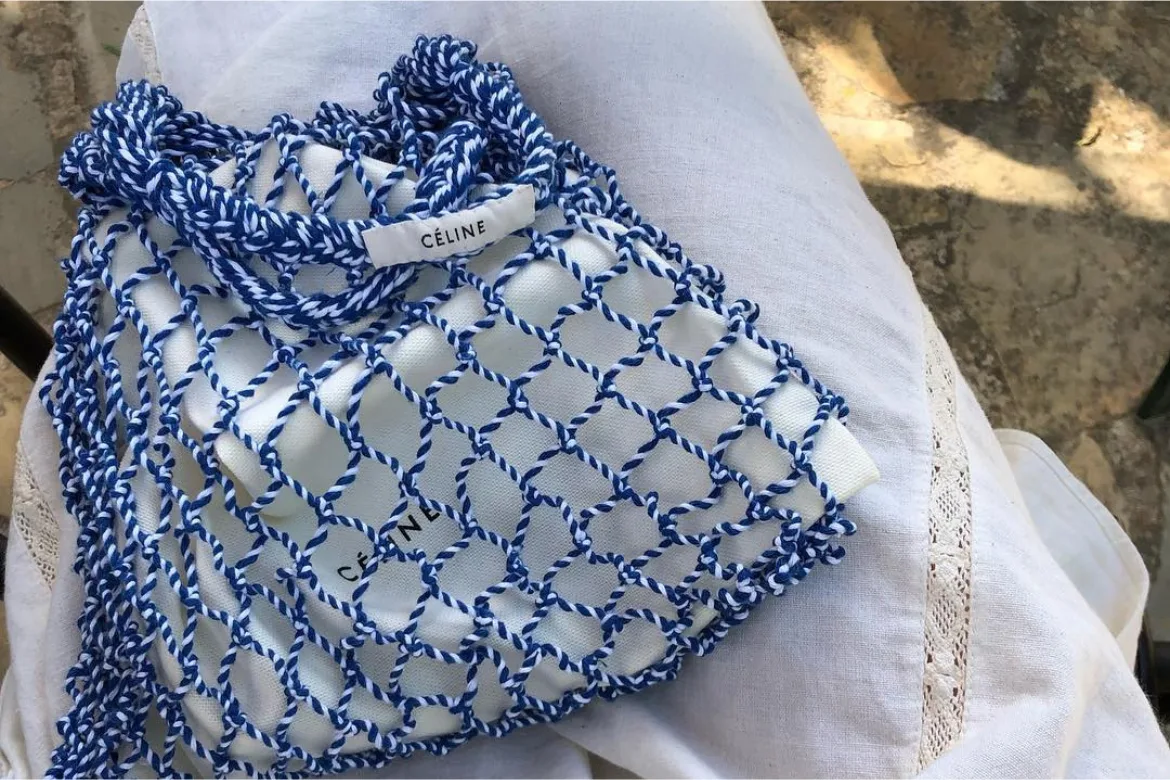 Ljetni must-have: Mrežaste baletanke i torbe zavladale sezonom