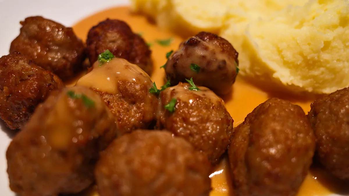 Prijedlog za iftar: Preukusne ćuftete koje mirišu na maminu kuhinju